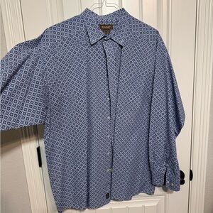 Ariat Blue and White Casual Button Down Shirt with Geometric Pattern